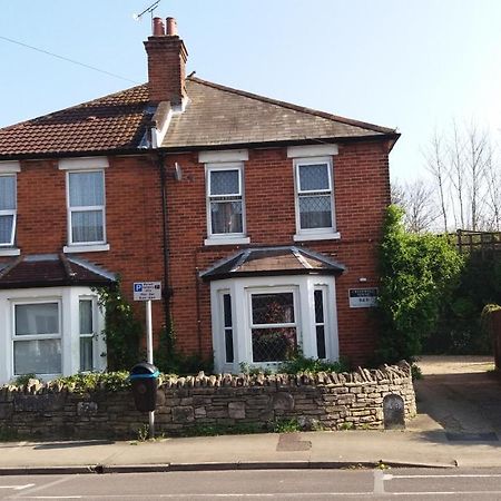Crestwell House Bed & Breakfast Eastleigh Dış mekan fotoğraf