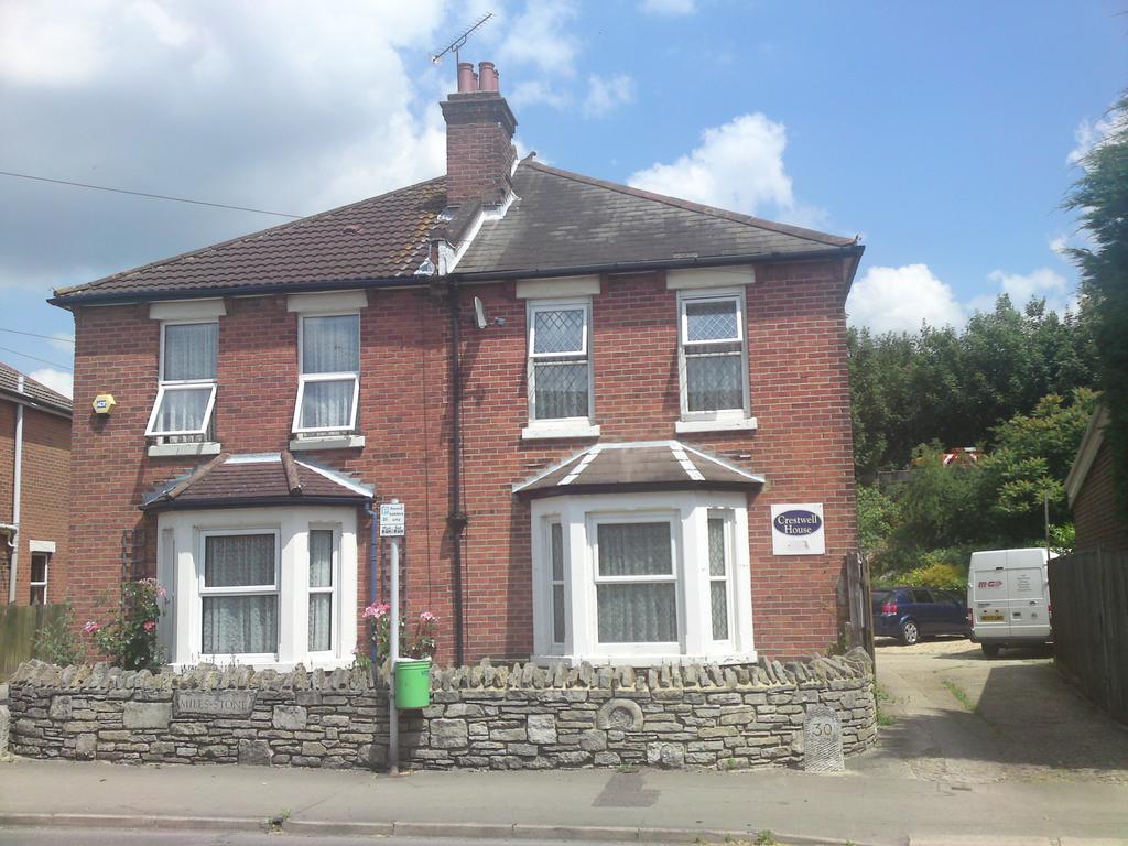 Crestwell House Bed & Breakfast Eastleigh Dış mekan fotoğraf