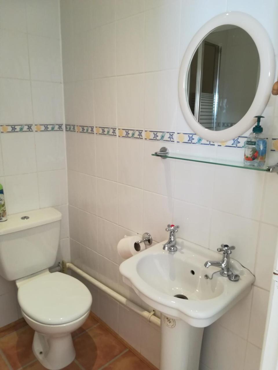 Crestwell House Bed & Breakfast Eastleigh Dış mekan fotoğraf