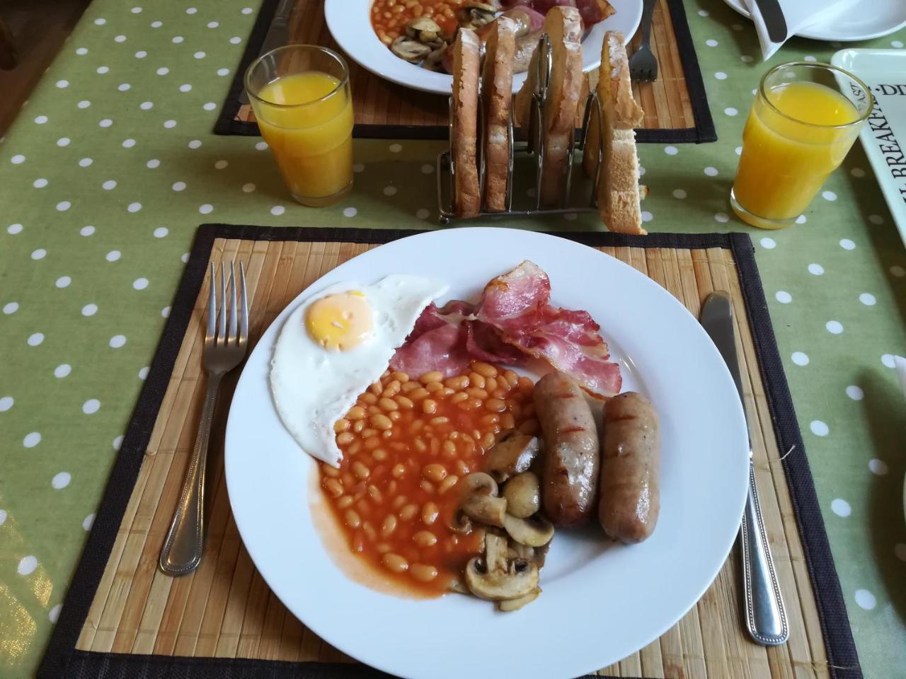 Crestwell House Bed & Breakfast Eastleigh Dış mekan fotoğraf