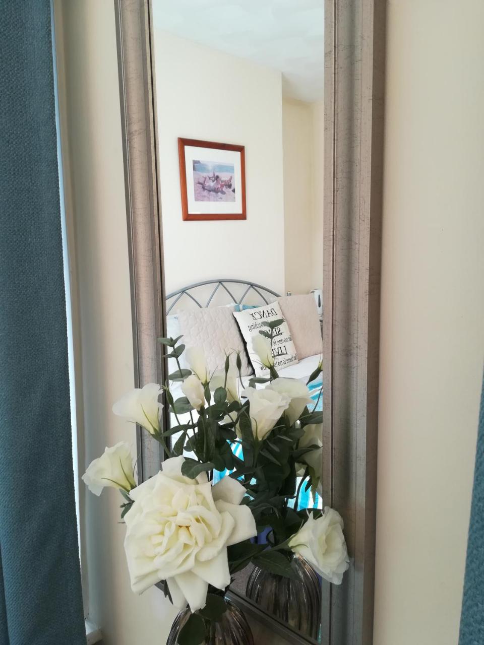 Crestwell House Bed & Breakfast Eastleigh Dış mekan fotoğraf
